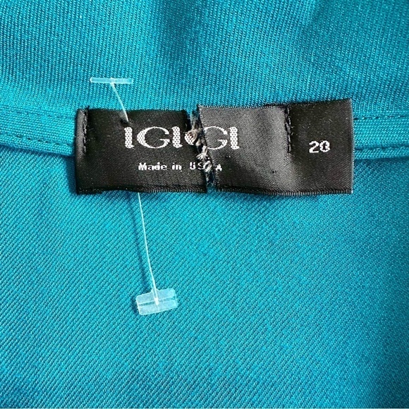 Igigi Segovia Poet Blouse Plus Size 20, Peacock Green, Puffy Sleeves Cuffs NWOT - Picture 2 of 15